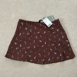 Floral mini skirt